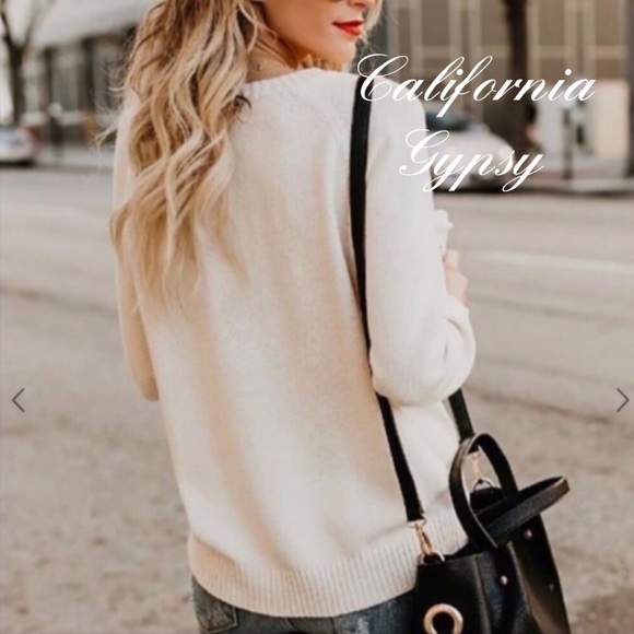 Heart Knit Sweater - Picture 3 of 6